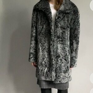 vintage faux fur coat